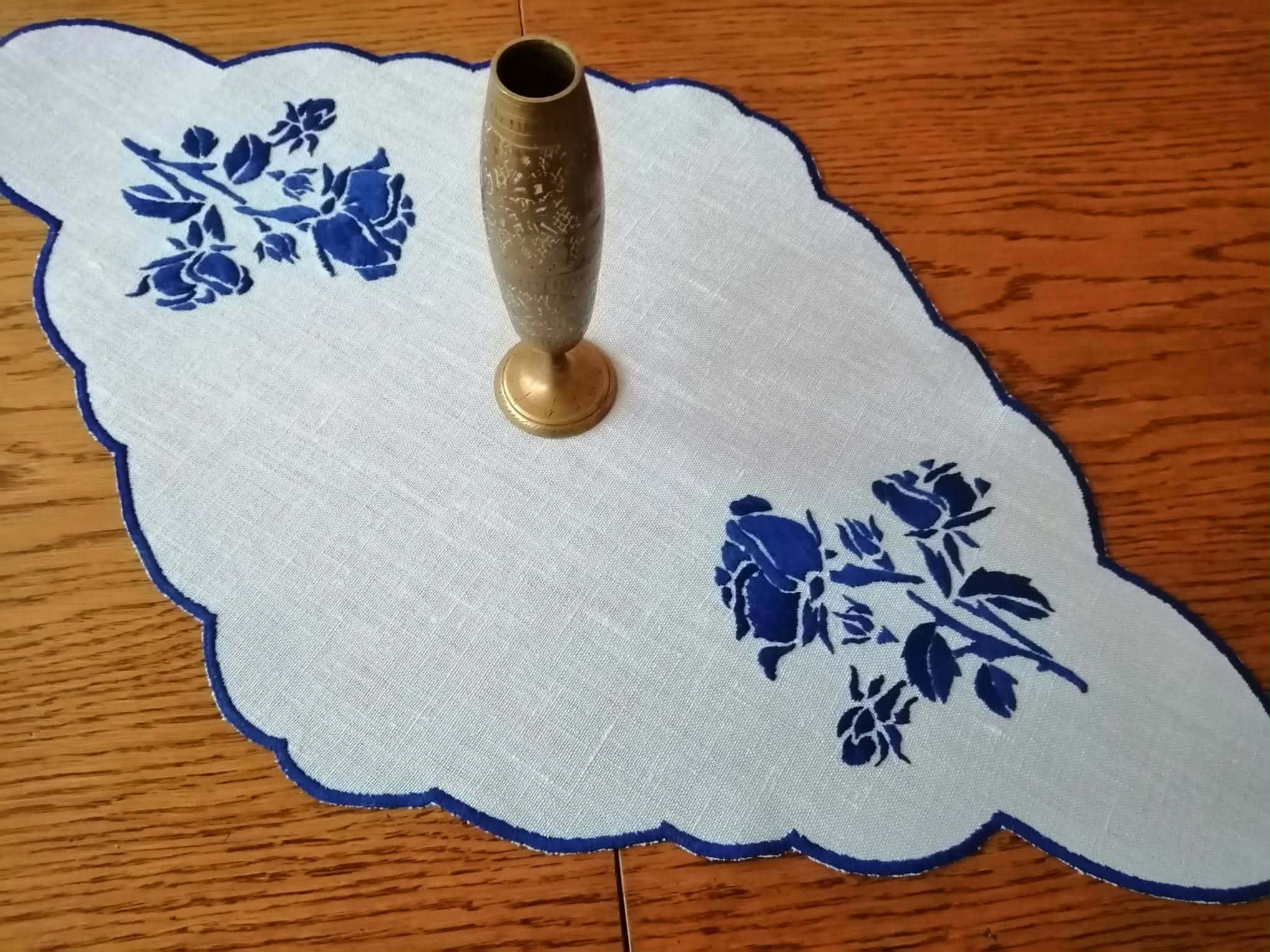 HAFT PŁASKI  poduszki, serwetki, bieżniki